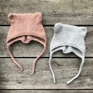 Шапка чепчик с ушками женская спицами