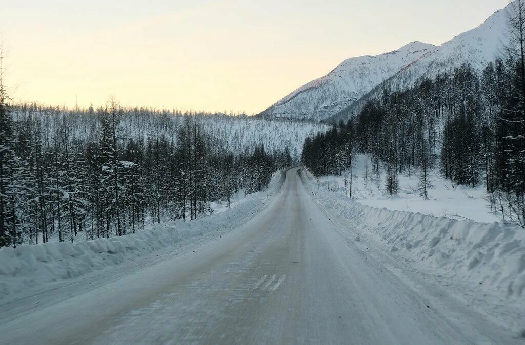 Федеральная трасса лена. Федеральная трасса лена 2021. Алдан якутск автотрасса. Трасса а 360 лена невер якутск. Дорога м56 федеральная трасса.
