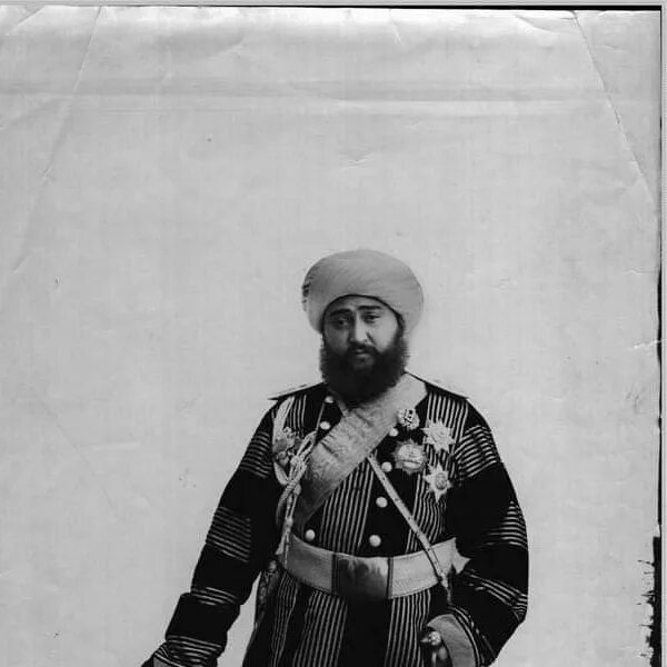 Эмир сеид алимхан. Алимхан эмир бухары. Бухарский эмир сейид алим хан. Сеид алимхан эмир бухарский. Эмир бухарский саид алимхан.