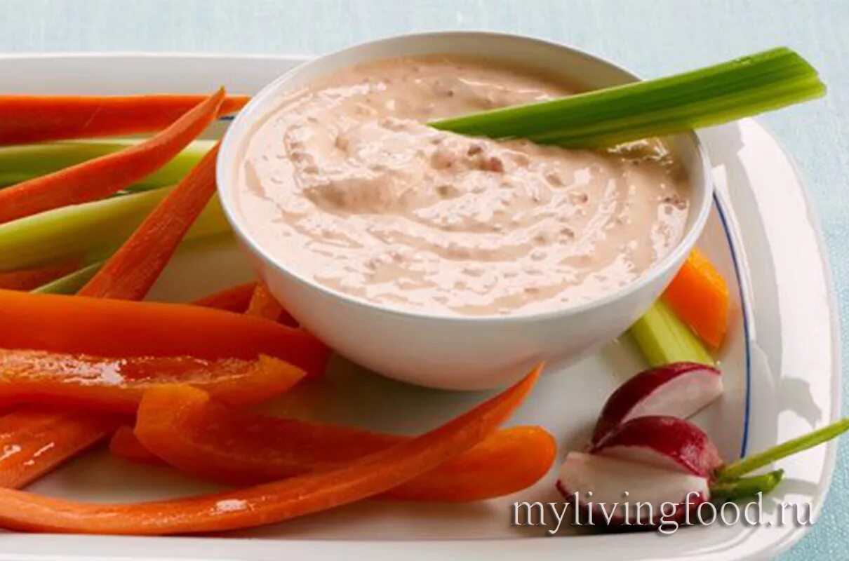 Соус томат. Горячий соус. Соус белый с овощами. Приготовление овощного соуса. Овощной соус.