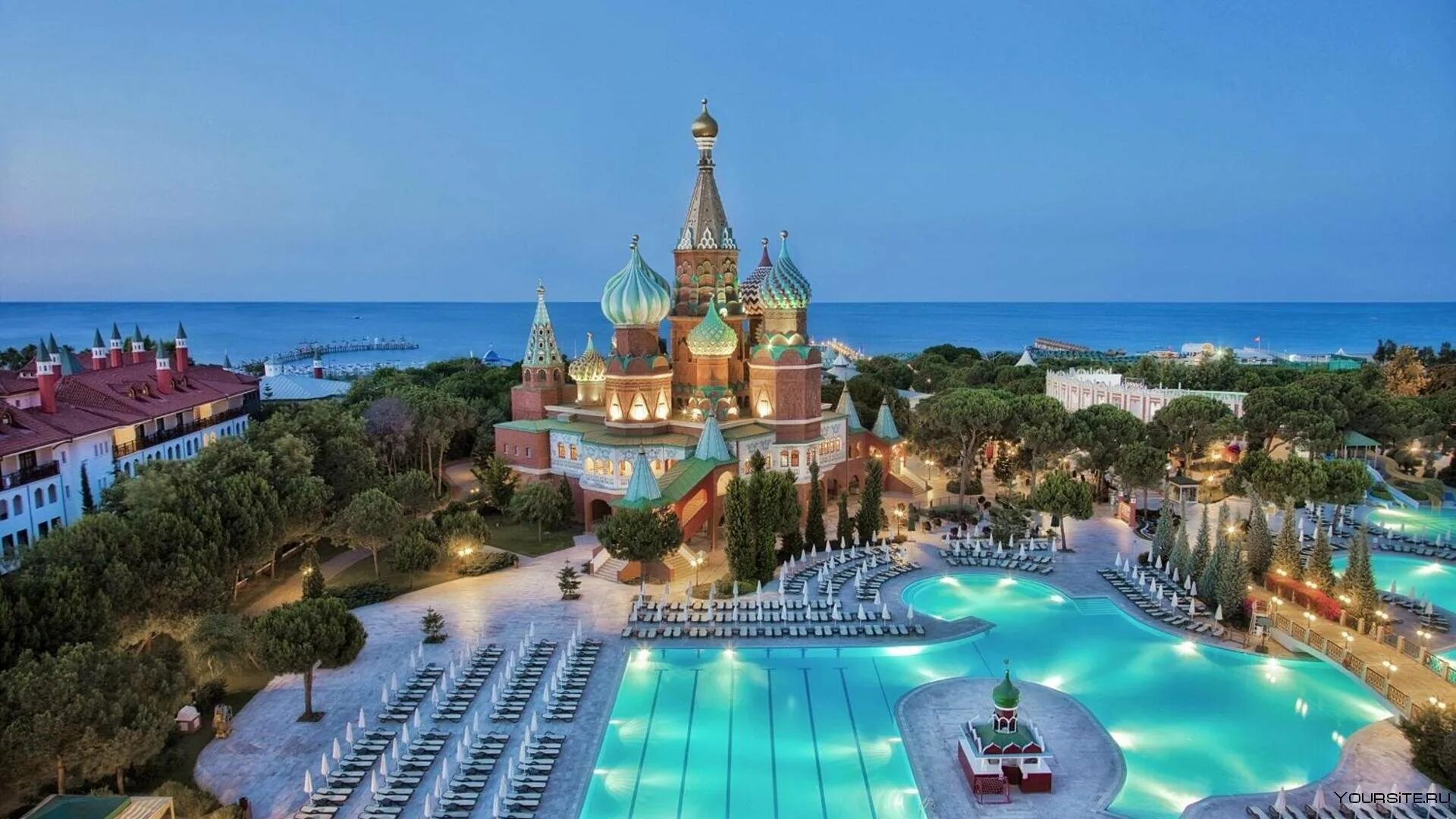 Turkey цена. Кремлин Палас Турция Анталия. Asteria Kremlin Palace 5 Турция. Анталия Кремлин Астерия Палас. Отель в Турции Кремль Палас в Анталии.