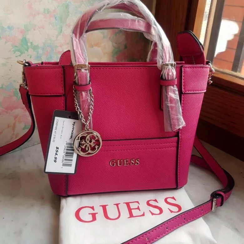 Сумка guess розовая 2022. Сумка guess розовая фуксия. Сумка guess розовая 2023. Guess Evie розовая сумка за 9900.