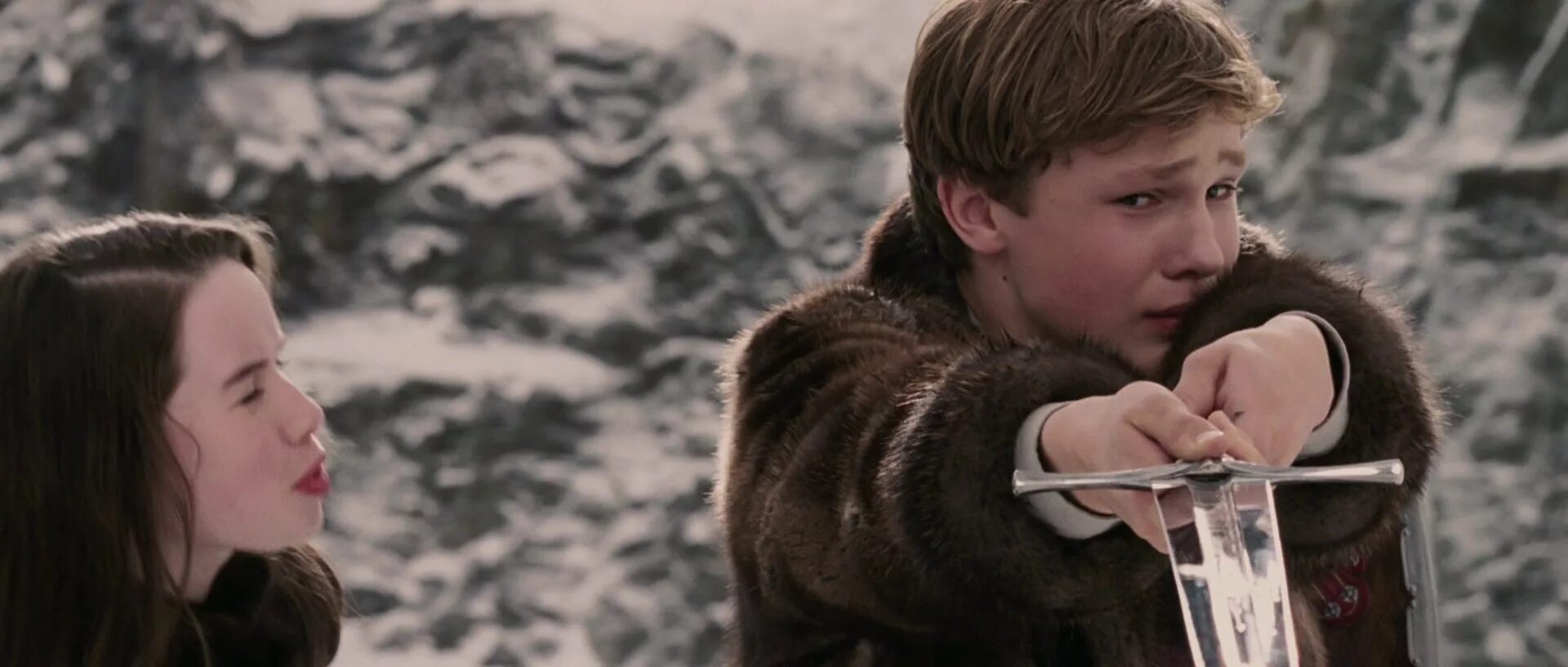 2005 тильда суинтон хроники нарнии. Рахат-лукум хроники нарнии. Питер певенси хроники нарнии покоритель зари. Хроники нарнии 2005. Хроники нарнии королева.