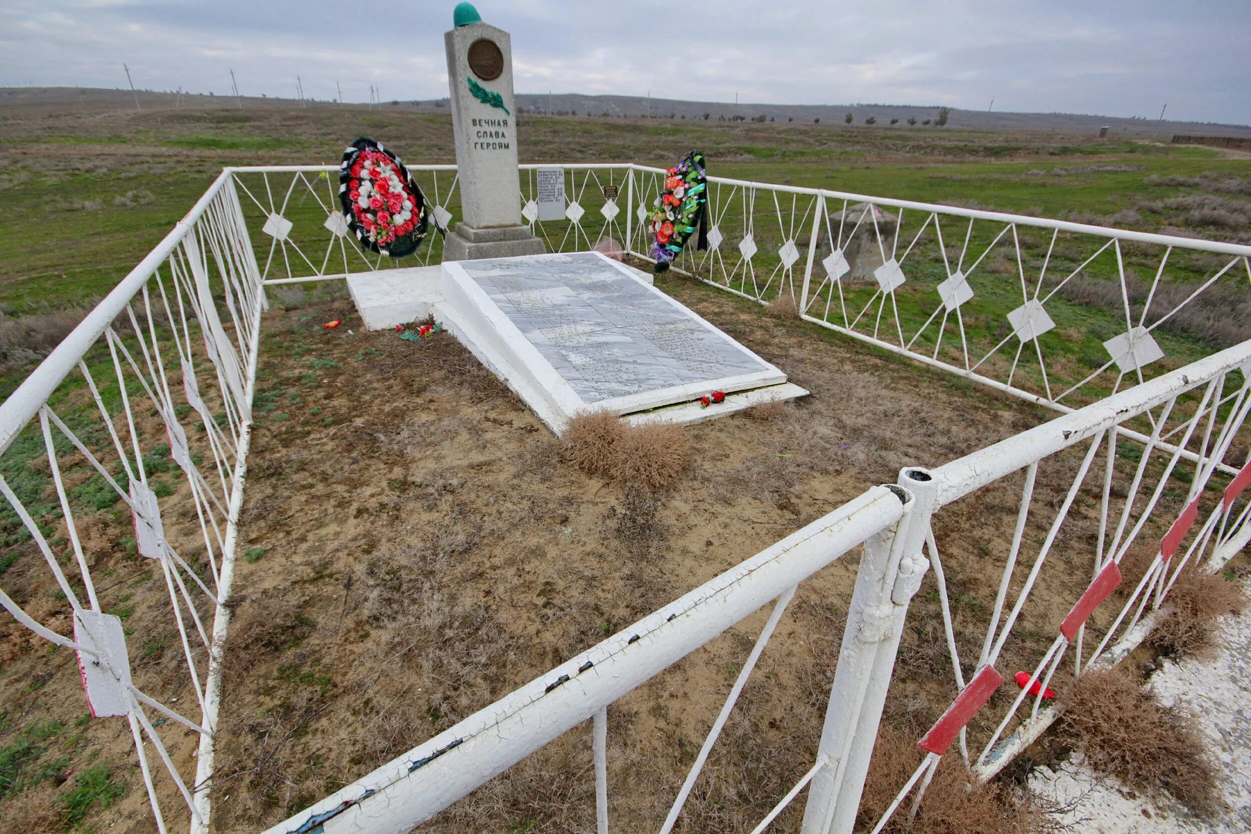 Погода в голубинской калачевский район волгоградской. Братская могила Калачевский район Волгоградская область. Станица Голубинская Калачевский район Волгоградская область. Станица Голубинская Калачевский. Хутор Голубинский Волгоградская.