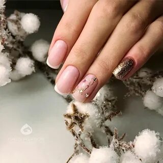 Новогодний нюд