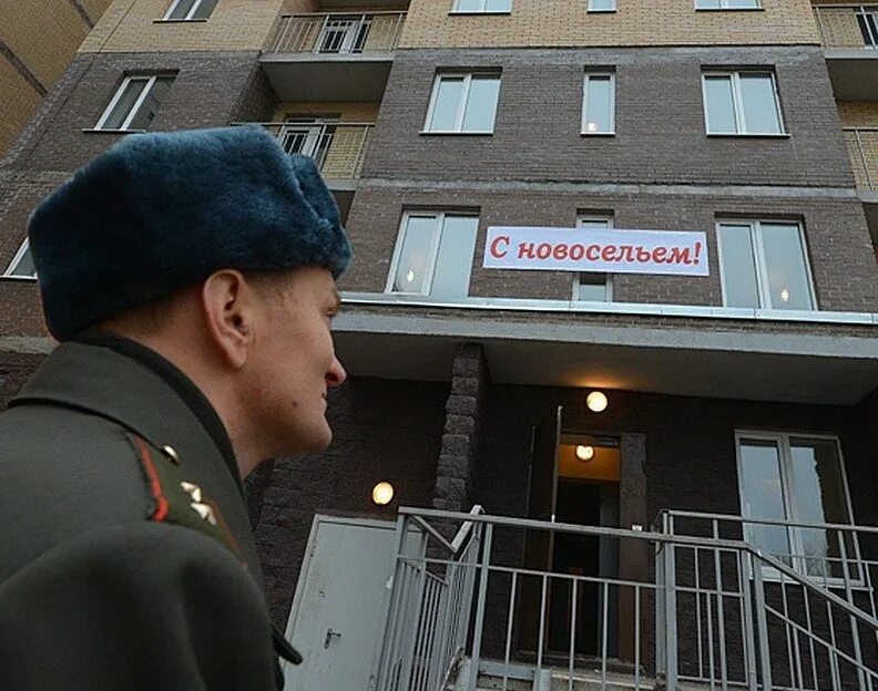 Более 800 военнослужащих ЮВО обеспечены жильем по НИС в 2021 году : Министерство