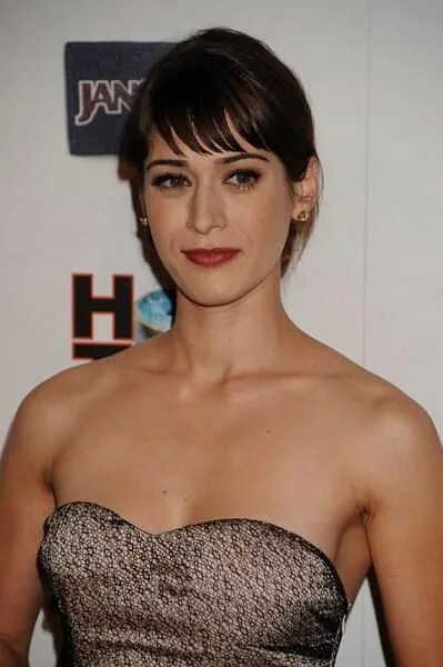 Your lizzy. Лиззи каплан. лиззи каплан блондинка. how to draw lizzy caplan undress.