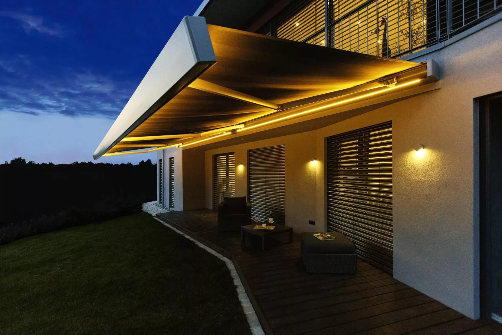 Освещение в беседке. Свет под навесом. Пергола патио с мангалом. Свет под навесом. Освещение под навесом.