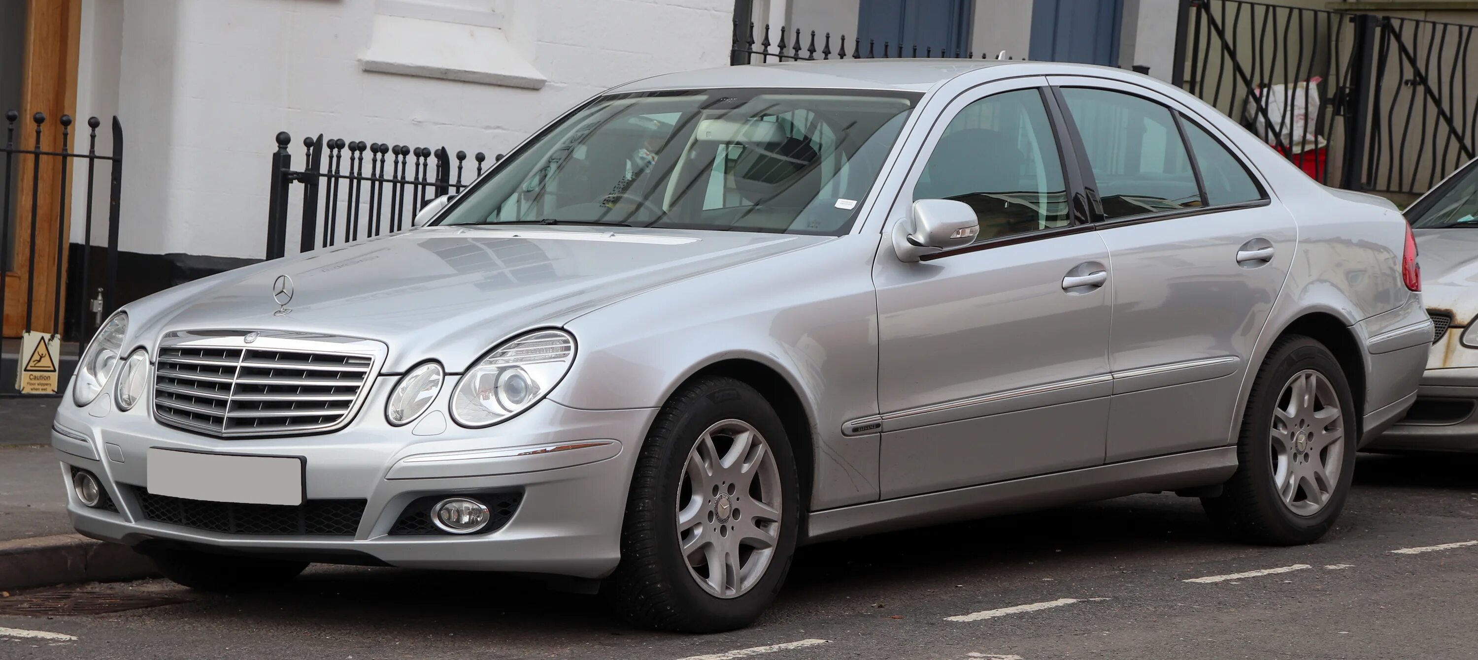 Mercedes-benz e 280. Мерседес е280 cdi. E280 мерседес. Mercedes e 280. Mercedes e280 w211.