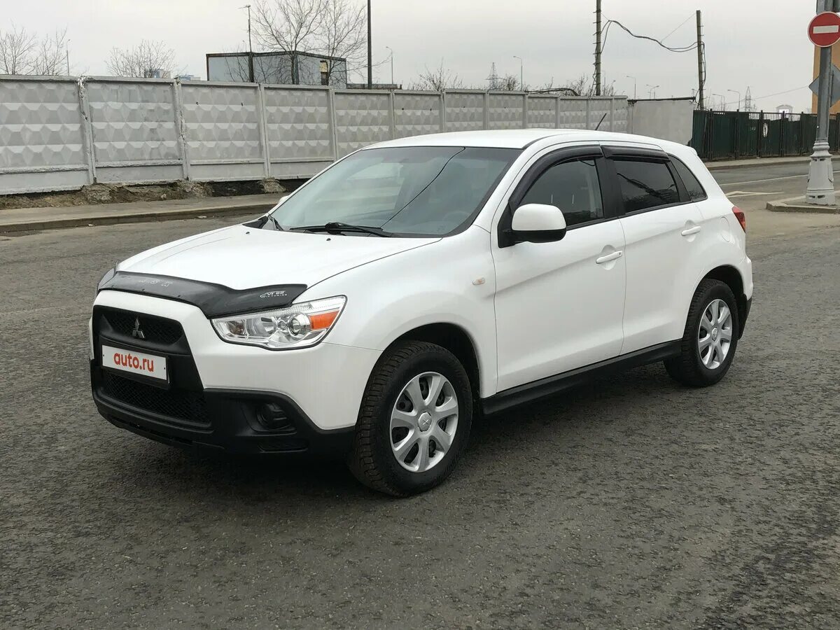 Mitsubishi asx 2011