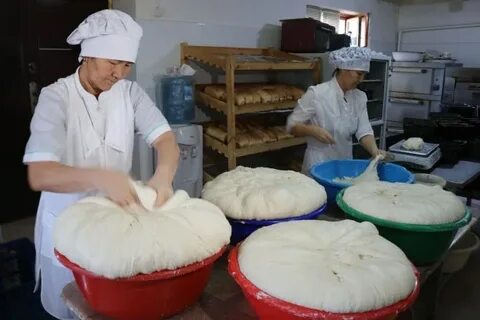 Секс келин ва каинота тәжік