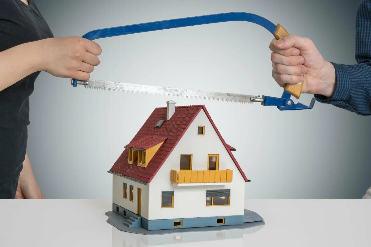 Как продать в ипотеку долю в квартире