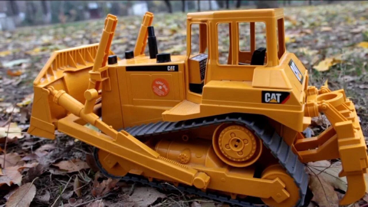 Balbi rcm-7104. Минипогрузчик jcb hti 1416227. Бульдозер driven микро wh1012z. Набор машин hti самосвал и погрузчик jcb (1415640. Гусеничный трактор брудер.