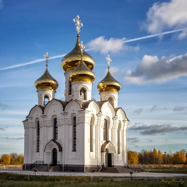 Четырехглавый храм в Нижнем Новгороде.