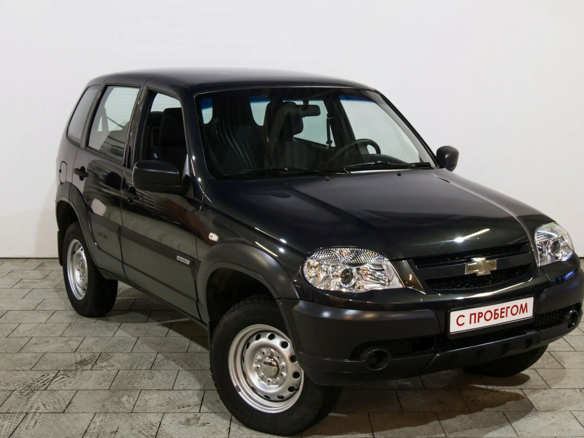 Chevrolet Niva 2017. Шевроле Нива 2014 2016 года. Нива Шевроле черный низ. Нива Шевроле цена. Нива шевроле с пробегом алтайском крае