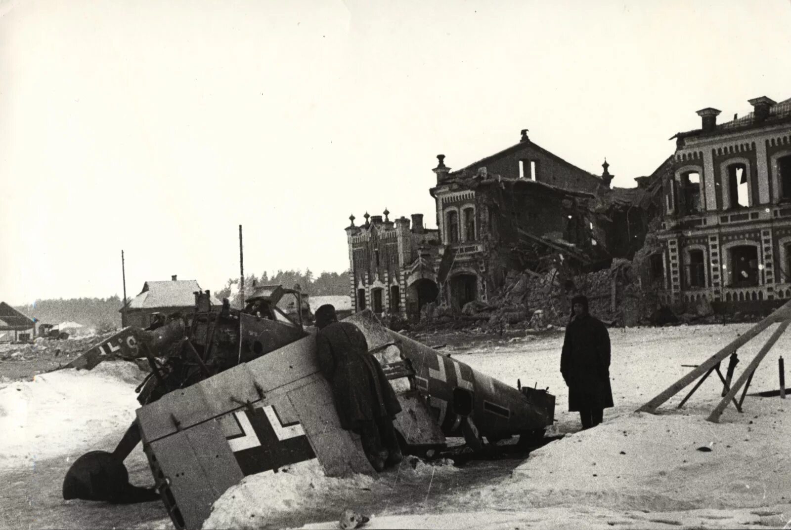 Калуга 1942. Калуга в ВОВ 1941-1945. 1941 Года Калужская наступательная операция.