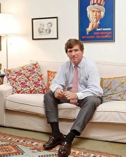 Tucker Swanson MCNEAR Carlson. Карлос Такер журналист. Tucker Carlson в молодости. Такер Кларксон.