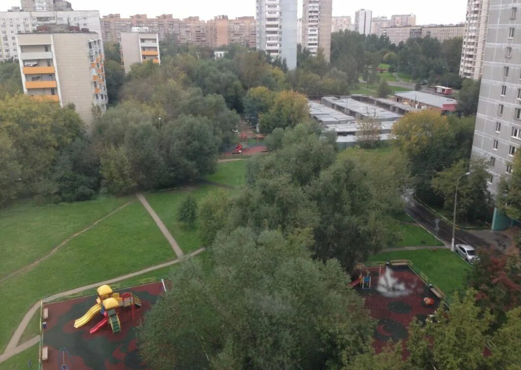 Район Отрадное. Отрадное Северный бульвар. Северное бульвар метро Отрадное. Северный бульвар 13.