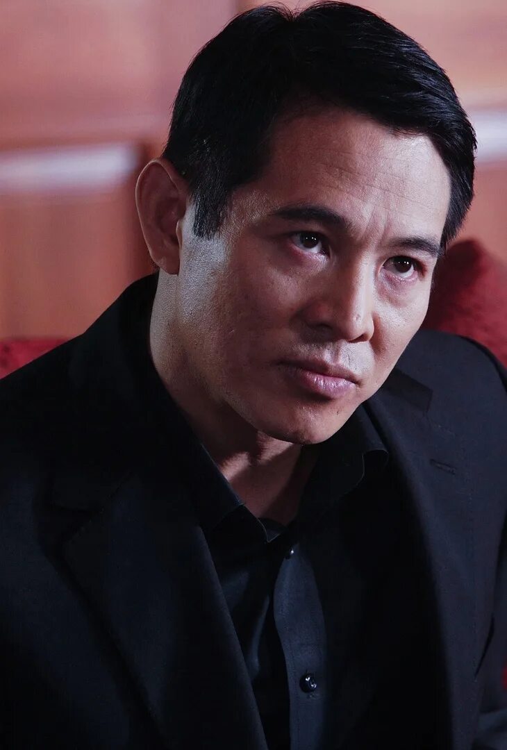 Юн юнь. Лю юн (поэт). Юн сэ-а. Yunyu. Юнь юнь расколотая битвой синева небес.