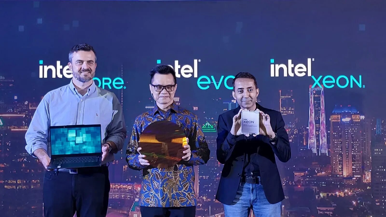 Intel core 13 gen. Интел. asus zenfone 9 качество передачи голоса. intel.