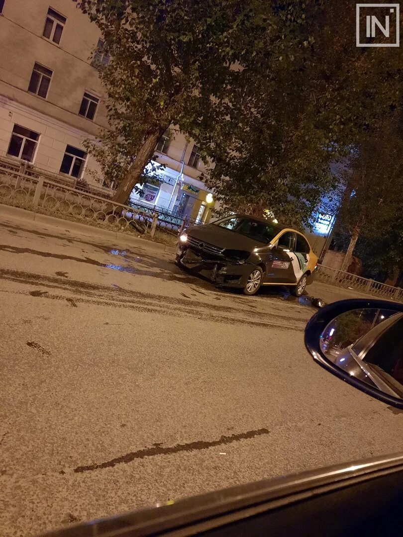 Делимобиль если попал в дтп. Делимобиль. делимобиль авария штраф.