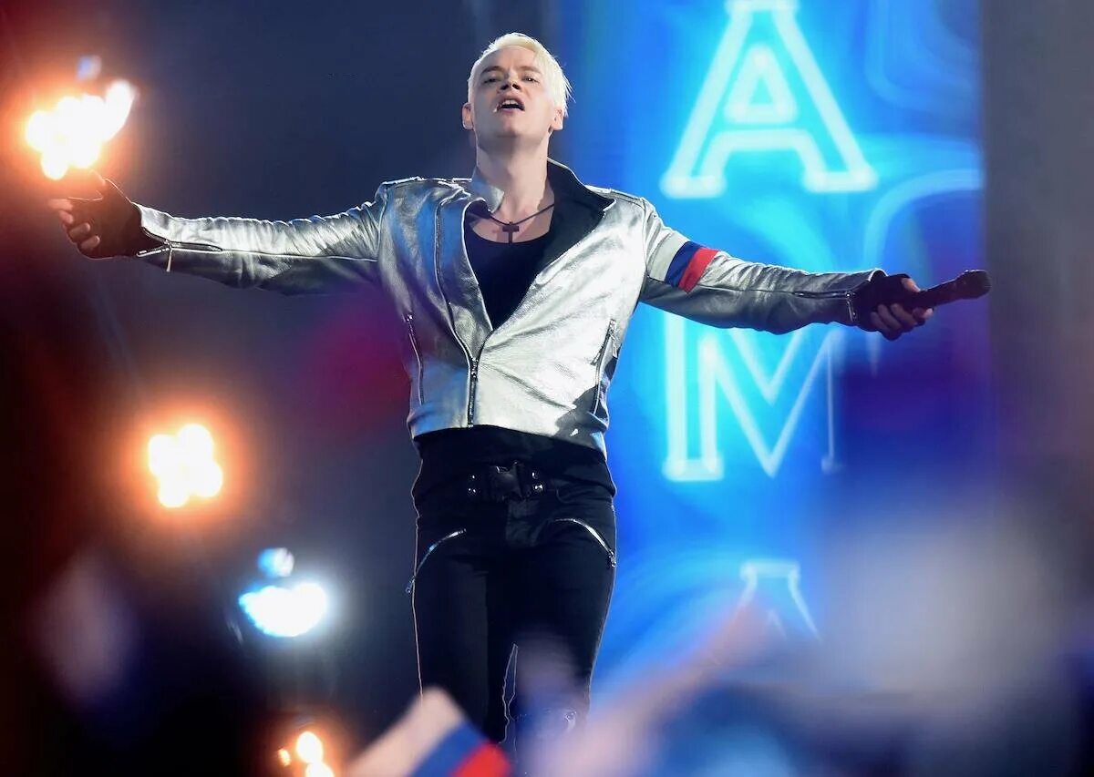 Биг лав шоу 2021. Иван ожогин воланд. Концерт шамана в новомосковске 2023. Big love show олимпийский. Шаман певец фото 2023.