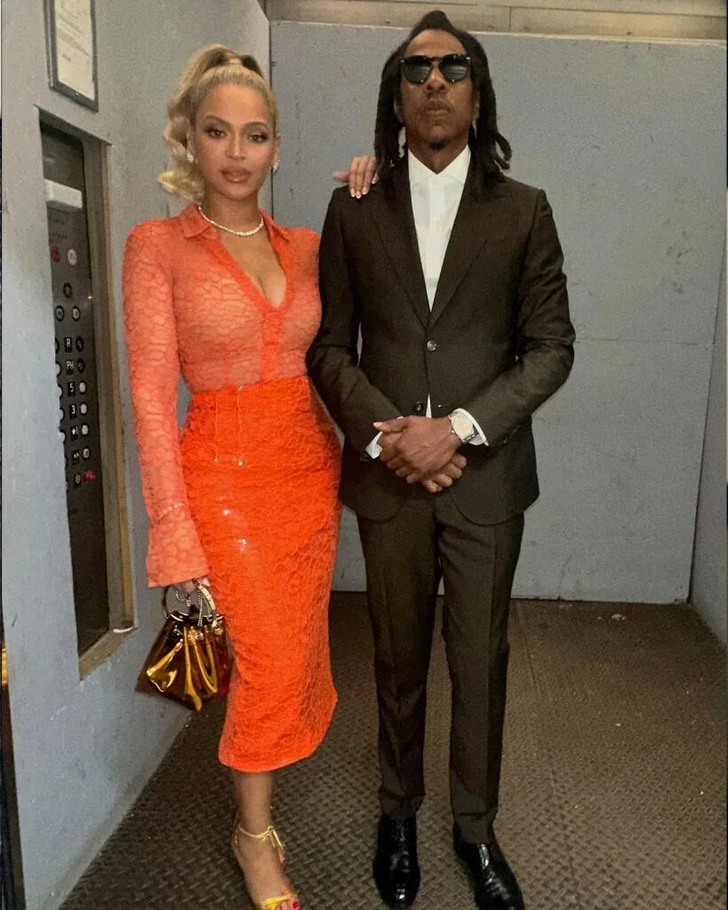 Бейонсе ноулз и джей зи. Бейонсе и джей зи свадьба. Бейонсе ноулз и джей зи. Бейонсе и джей зи последние новости. Джей зи миллиардер.