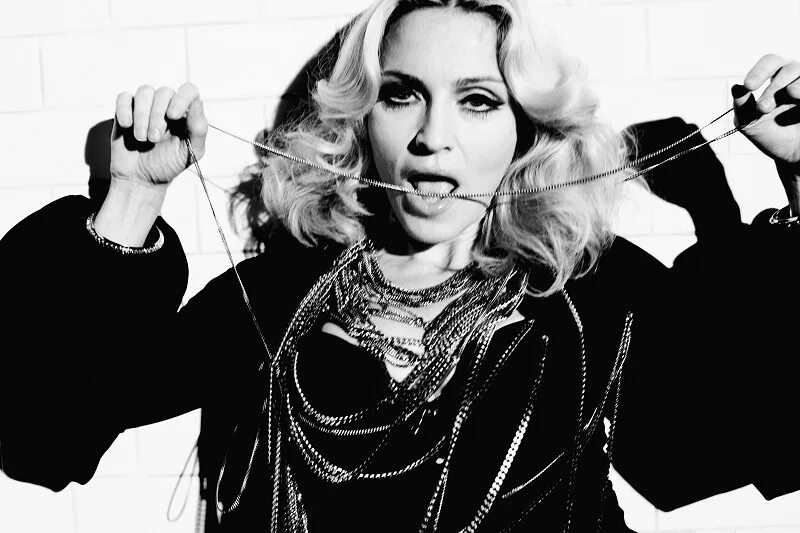 Madonna sticky sweet tour. Мадонна give it 2 me. Мадонна гиви ту. Madonna give 2 me. Мадонна madame x.