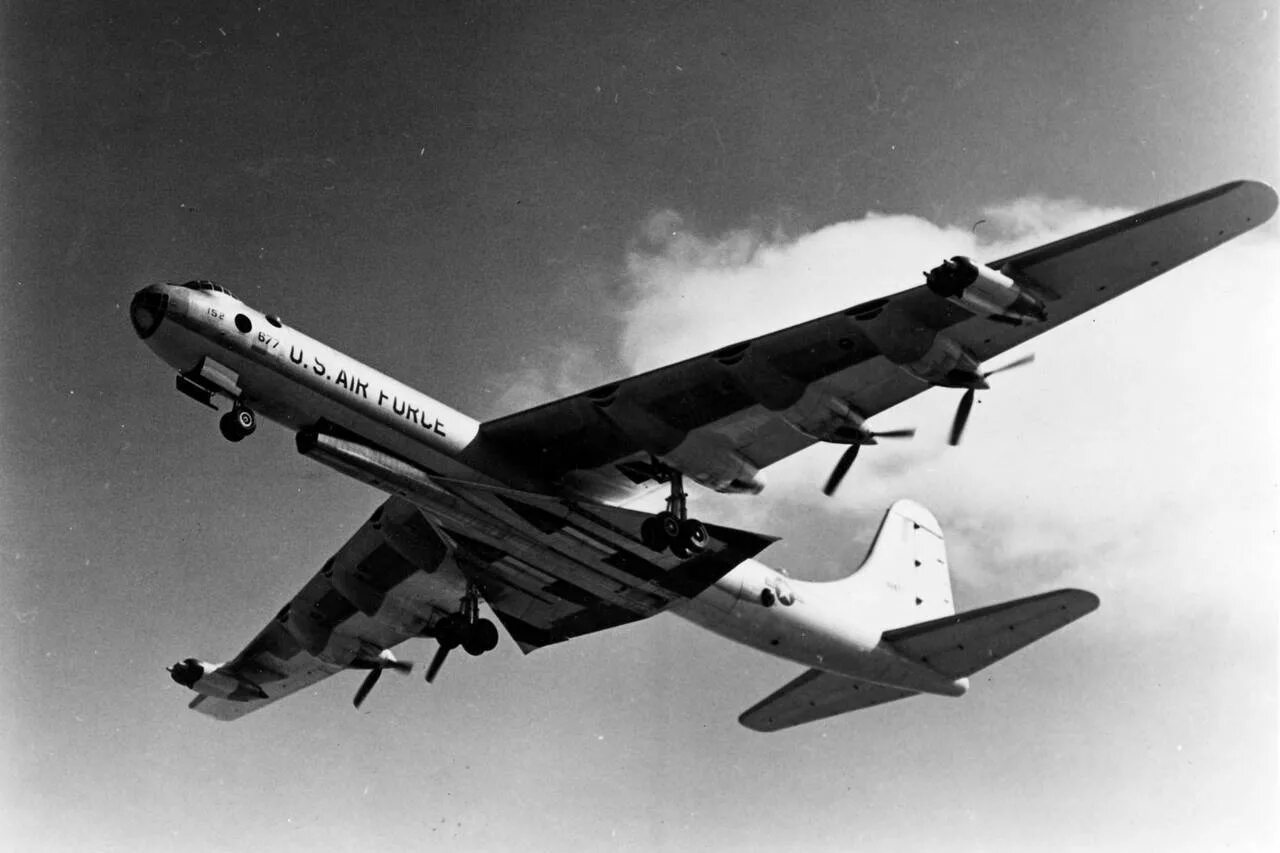 Б 36 размеры. Самолёт Convair b 36. Бомбардировщику Convair b-36. Конвэр б-36. Б-36 бомбардировщик.