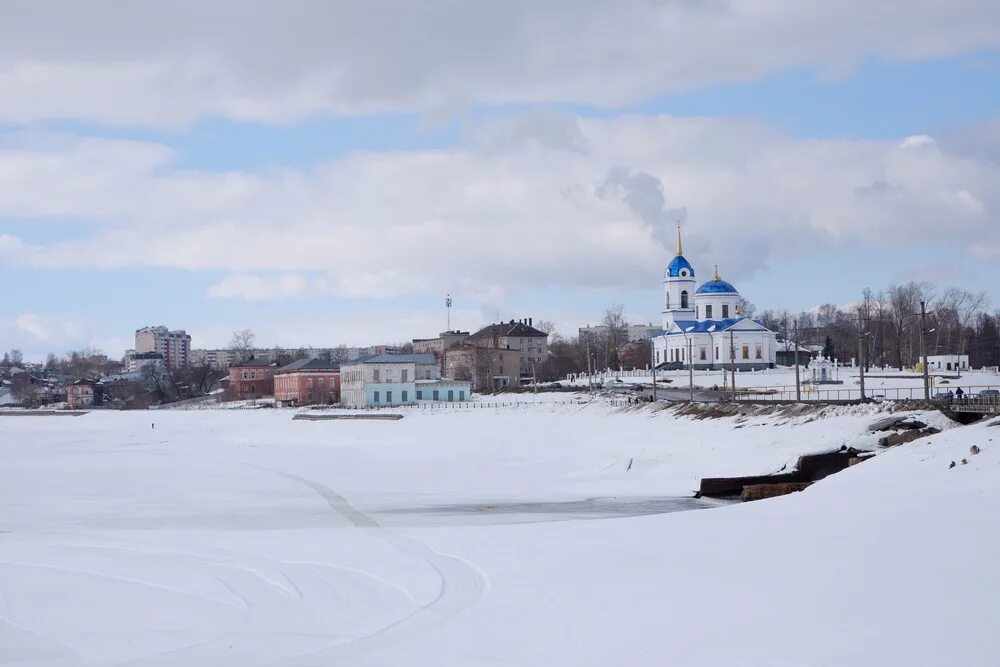 Телефоны добрянка пермский край. Добрянка Пермский край. Город Добрянка Пермский край набережная. Добрянка Пермский край Добрячки. Добрянка Пермский край достопримечательности.