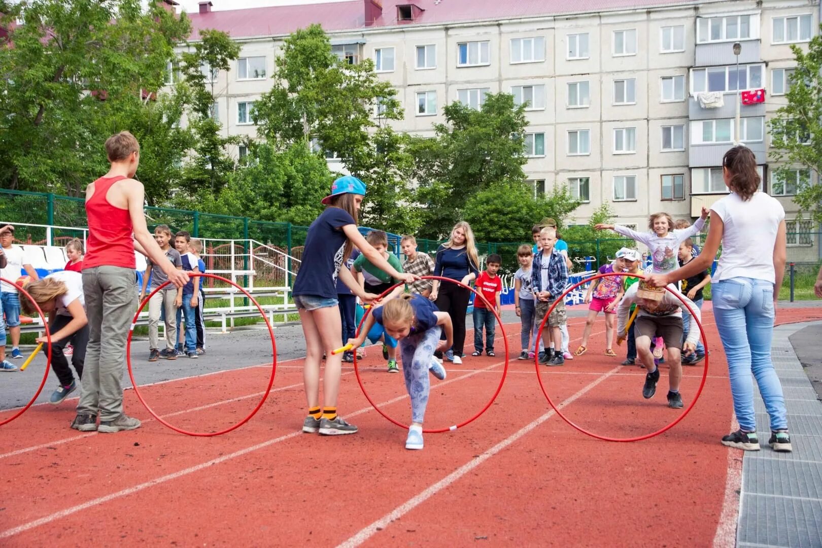 Спортивные развлечения на улице