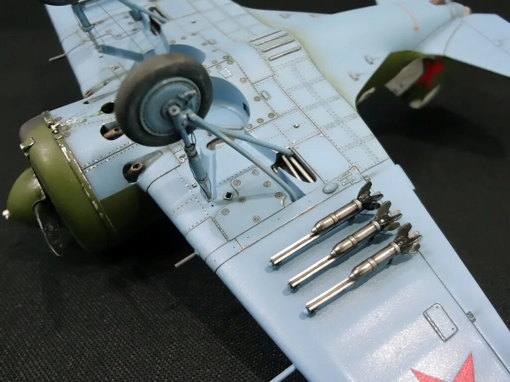 Тип 18 no 16 i. И-16 148 eduard. polikarpov i-16 type 10. и-16 тип 24 шасси. и 16 тип 28 кабина.
