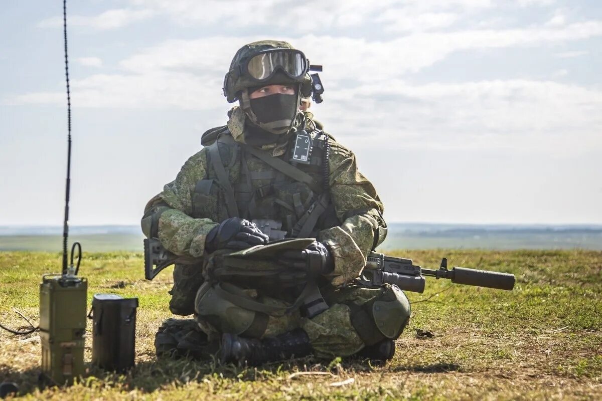 Военные направления сво. Ратник 2 ССО. Крус Стрелец авинаводчик. Экипировка Ратник 2022. Крус Стрелец 83т215вр.