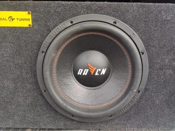 равен 12. задачи по нахождению объёма цилиндра. обьемтреугольной призмы. высота цилиндра равна. равен 12.