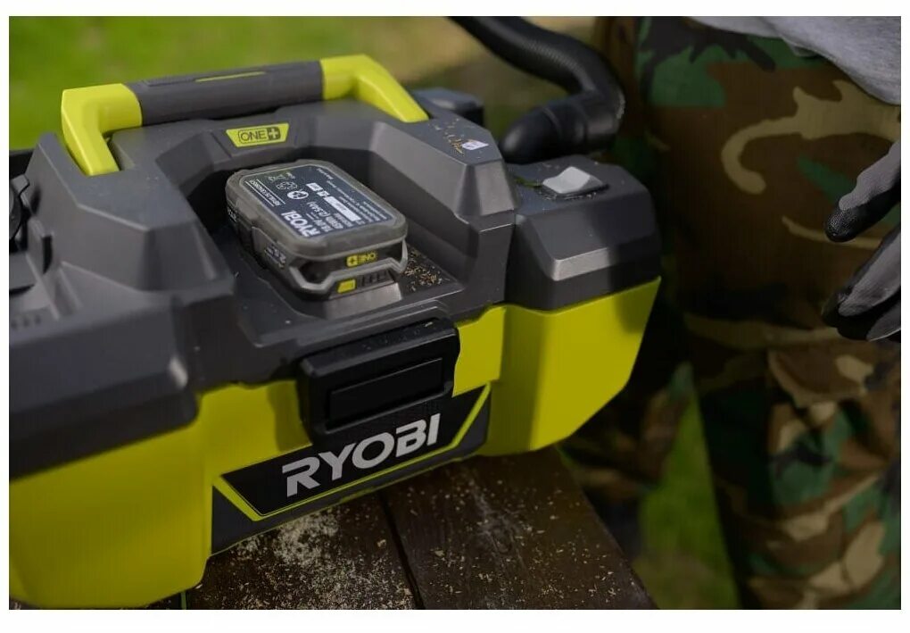 One для ryobi. Аккумулятор ryobi one+ rb18l50 5133002433 (18 в; 5 а*ч; li-ion). Пылесос r18pv. One для ryobi. Зарядное устройство ryobi one+.