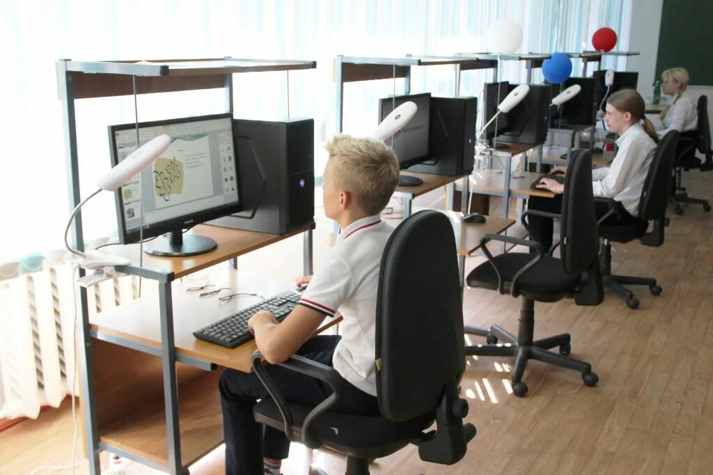 Компьютерная техника в школах