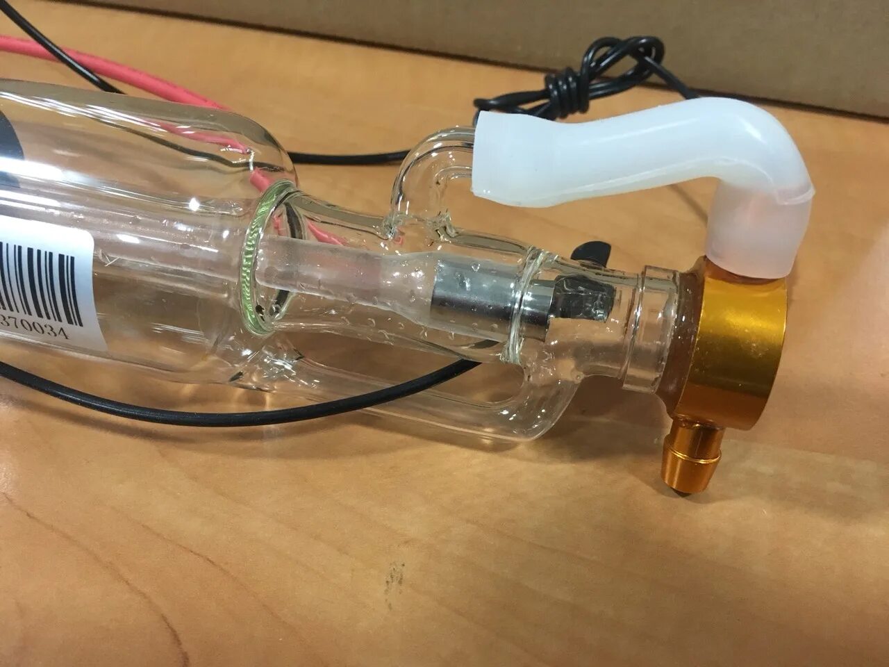 Лазерная трубка reci w1 80 w. Трубка со2. Лазерная трубка 50 ватт noname. Лазерная трубка yongli r1. Лазерная трубка со2.