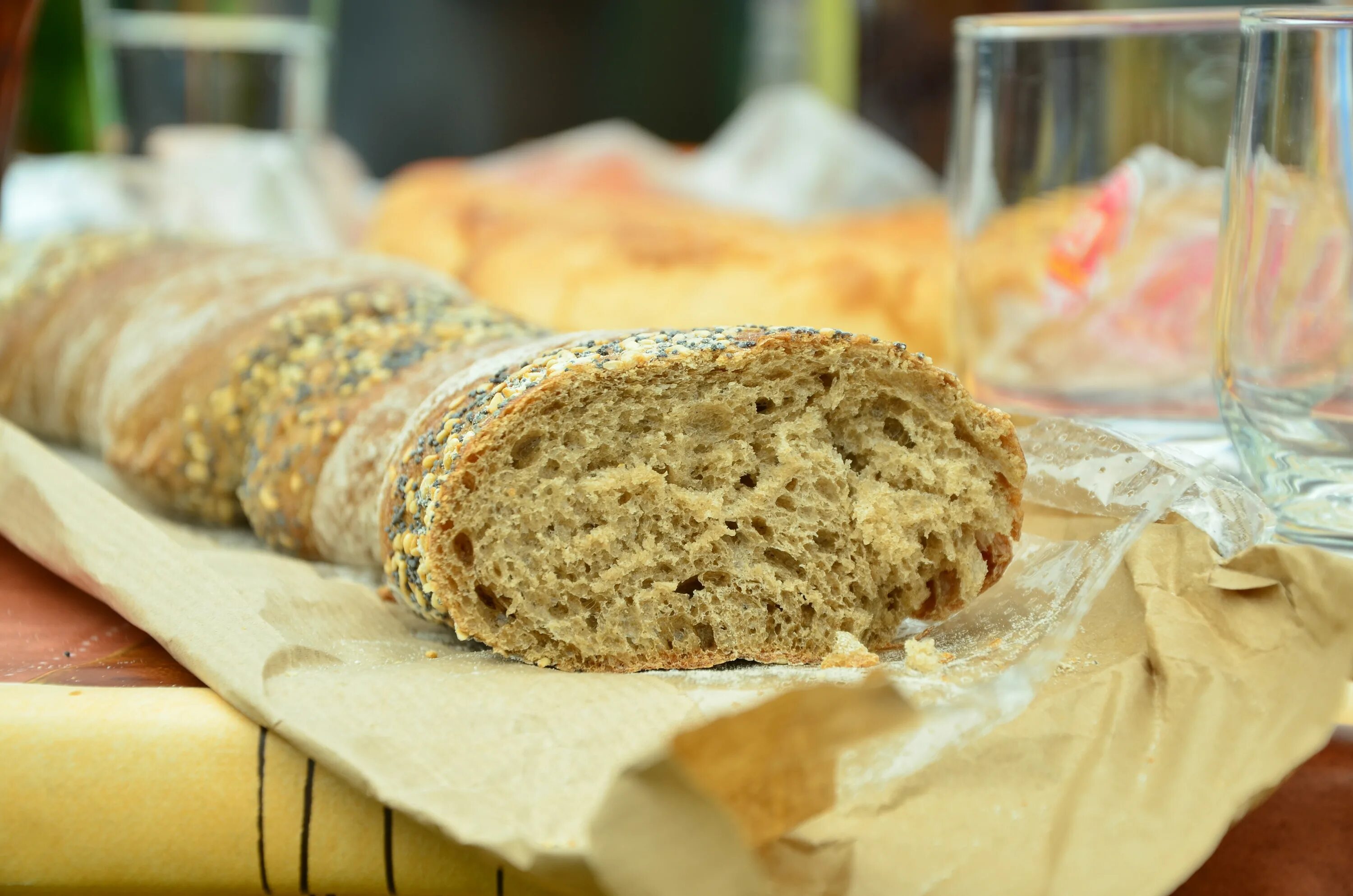 Much bread on the table