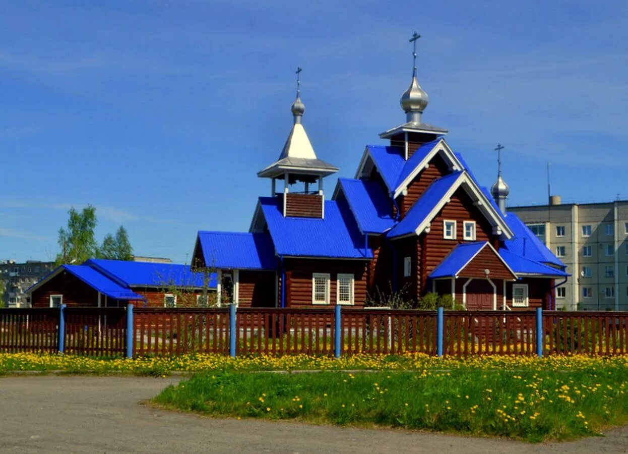 Кафе рыбка янишполе. Янишполе карелия фото. Р-21 кола на карте. Янишполе на карте карелии. Норвежский сайт янишполе.