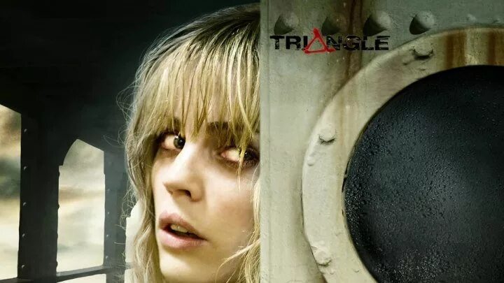 Треугольник 2009. Треугольник 2009 постер.