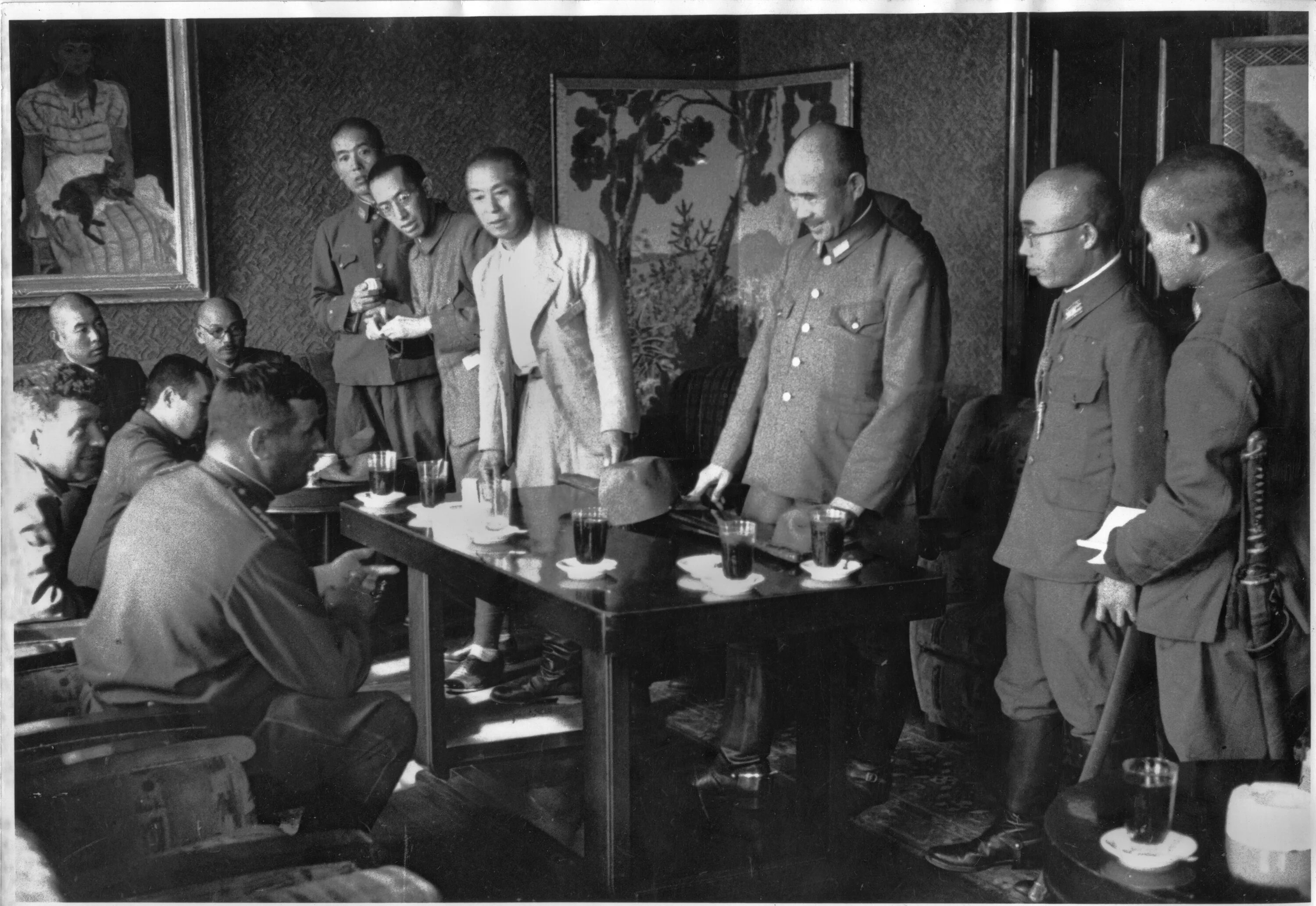 Капитуляция книга. 1945 Год - капитуляция Квантунской армии (Япония) в Маньчжурии. Война в Японии 1945 Квантунская армия. Капитуляция Квантунской армии в 1945 году. Разгром Квантунской армии Японии.