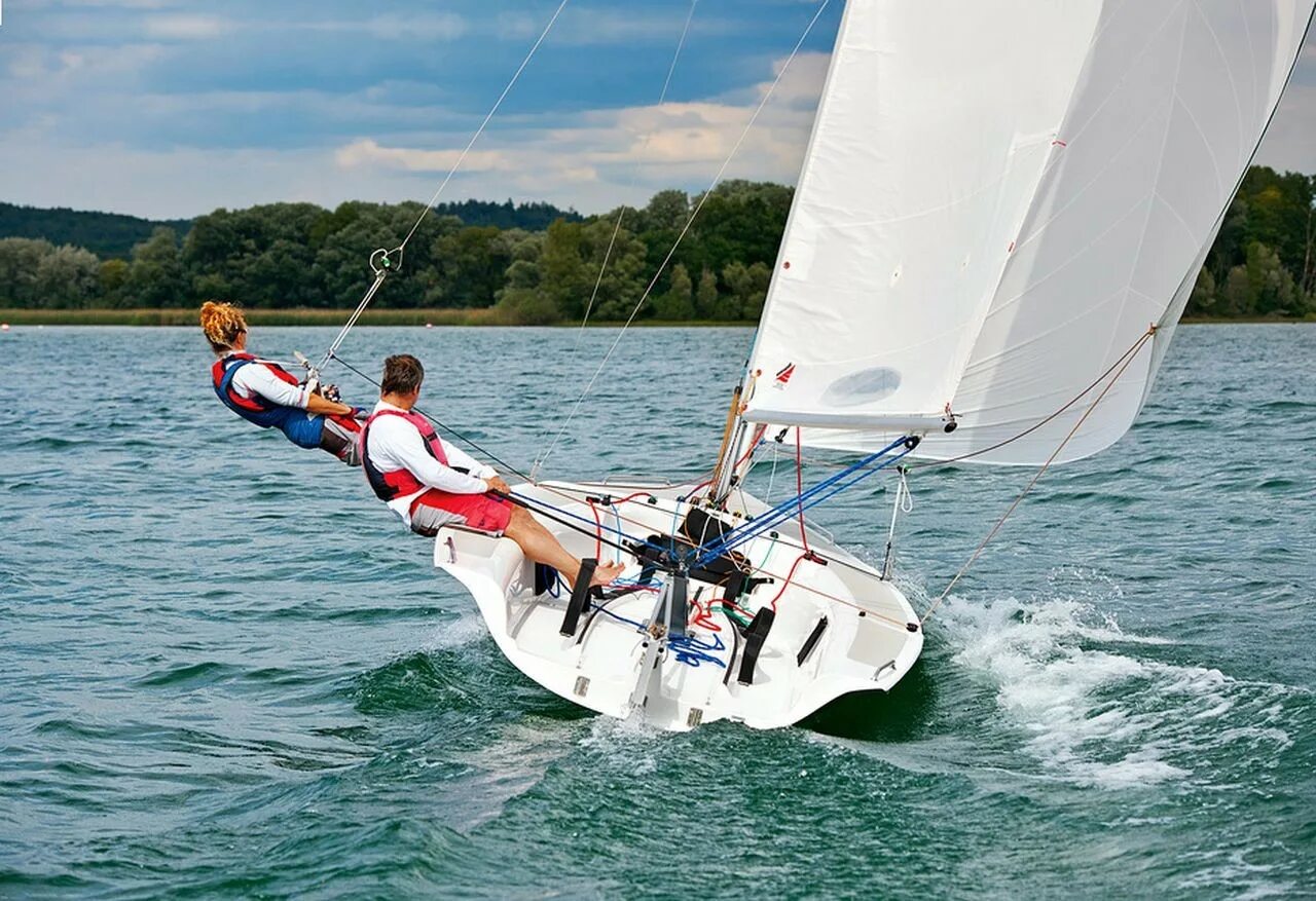 Ever sailing. Ас парус. Ever sailing. Российский путешественник современный на яхте. Кругосветное путешествие на тримаране.