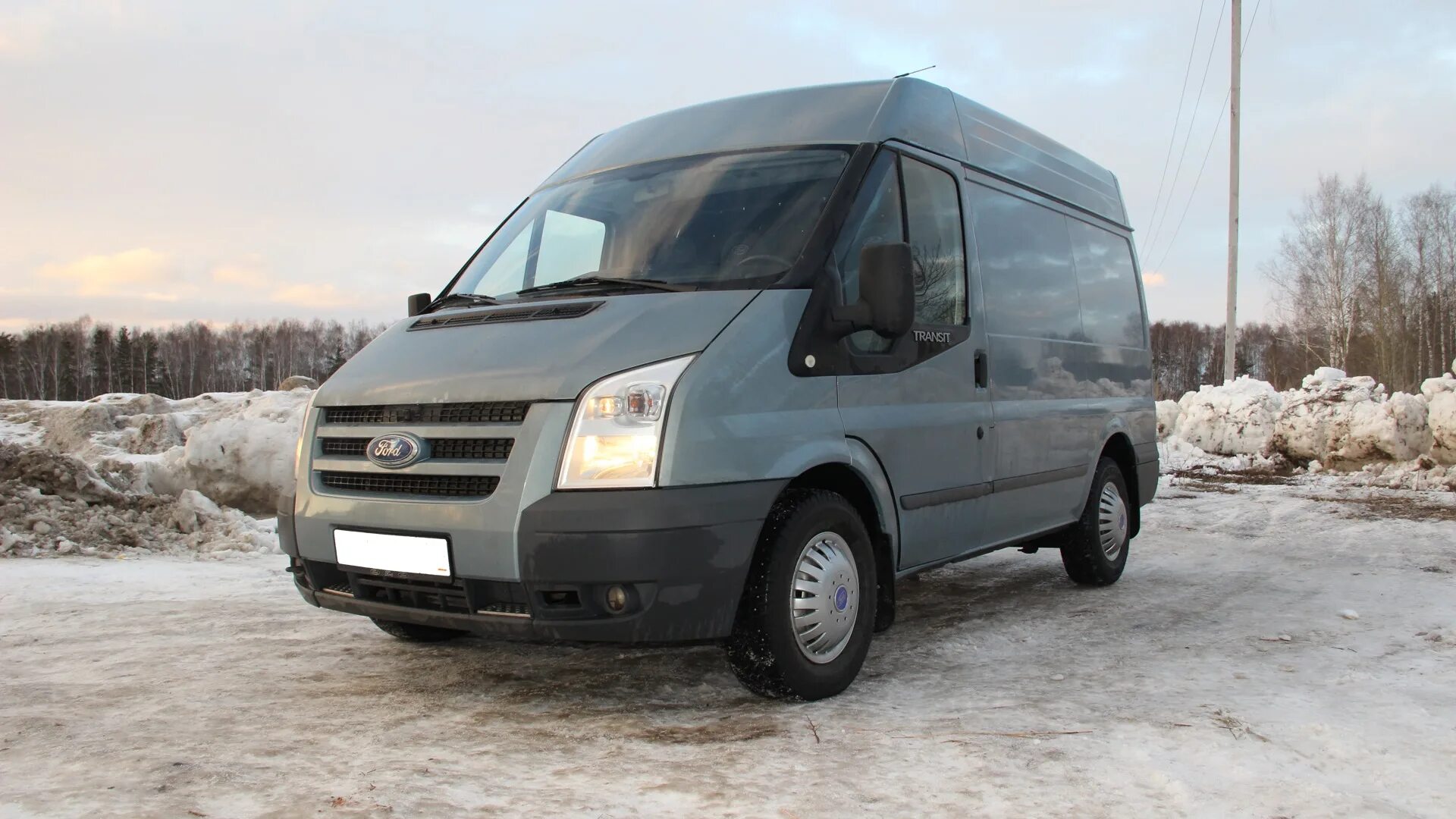 Транзит купить цена. Ford Transit 2006 2.2. Ford Transit 2010. Форд Транзит 2010 2.2 дизель. Форд Транзит 2010 2.2 дизель 115 л.