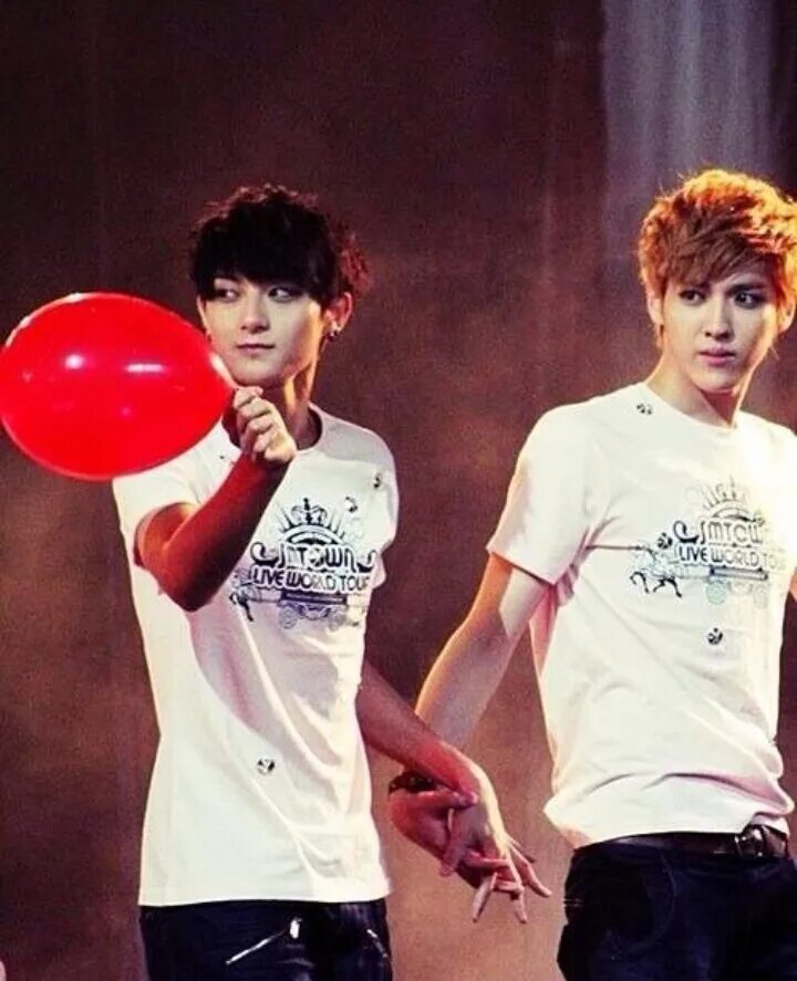 Эхо целую. EXO Kris tao.