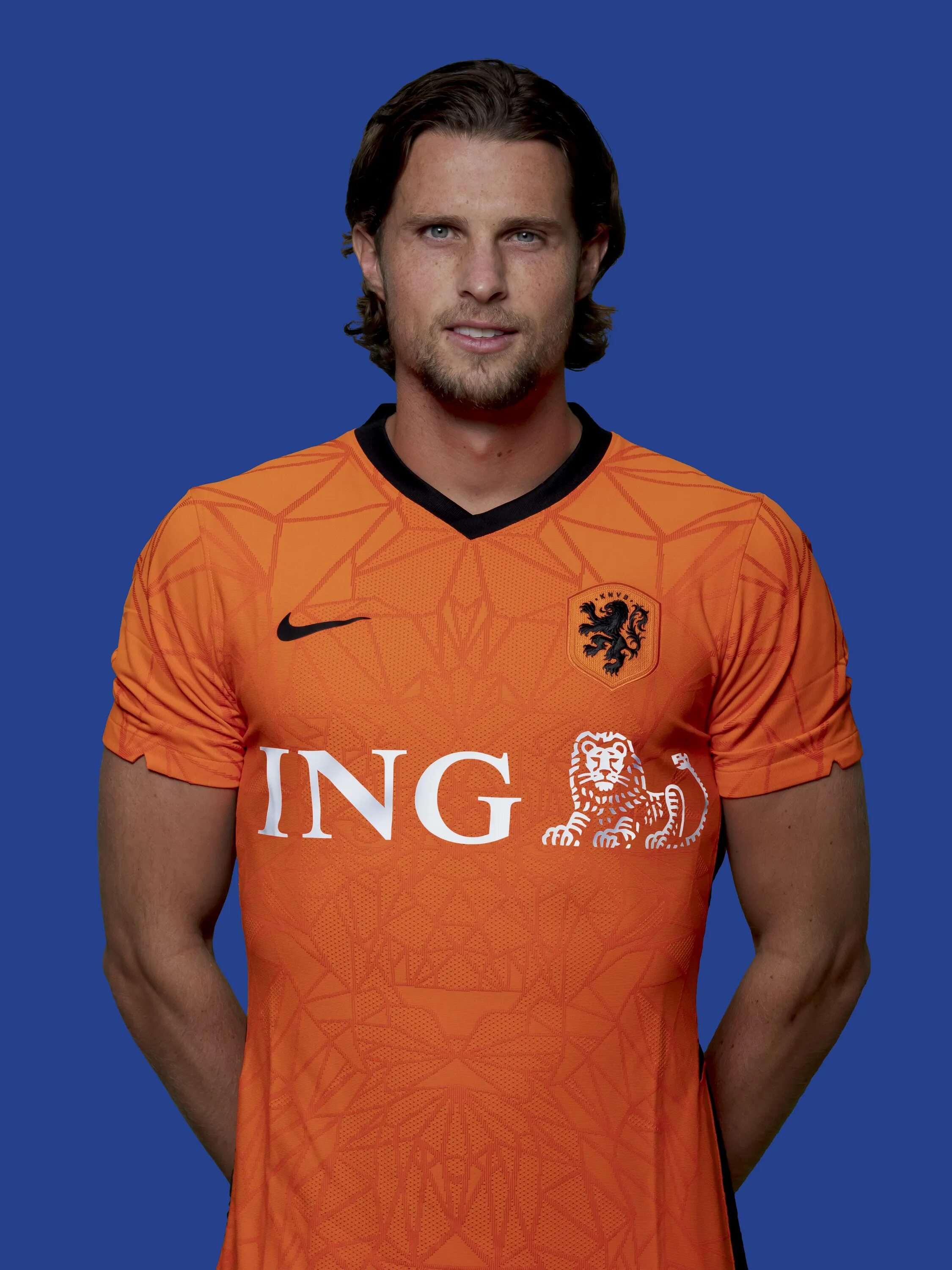 Out player