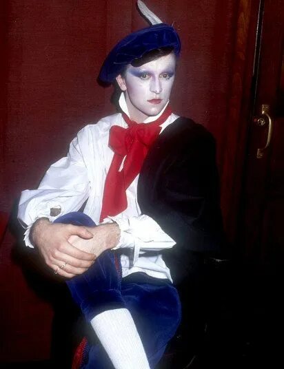 Ella david steve. Стив стрейндж. steve strange ella.