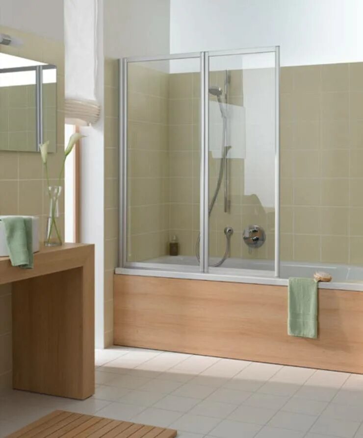 Шторка для ванной раздвижная. Штора для ванной стеклянная раздвижная. Стеклянные шторки для ванной раздвижные. Раздвижные шторы для ванной.
