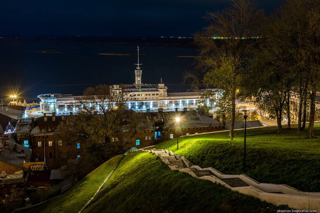 Работа в ночь нижний новгород. Работа в ночь нижний новгород. Нижний новгород. Нижний новгород. Ночной нижний новгород покра.