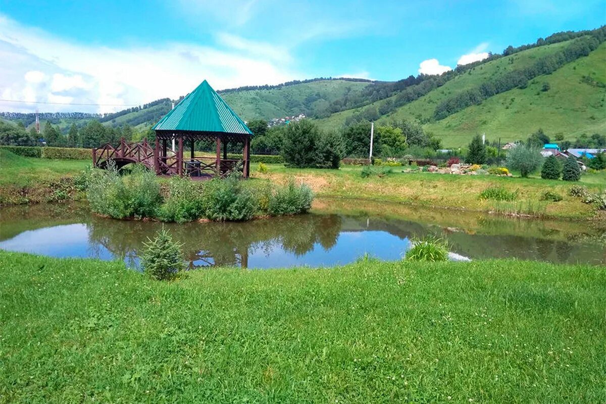 Горно алтайск гардинка. Ландшафтный парк Биосфера Горно-Алтайск. Парк Биосфера Горно Алтайск. Биосфера Горно-Алтайск ландшафтный парк Ленина 259. Горно Алтайск до ландшафтный парк «Биосфера».