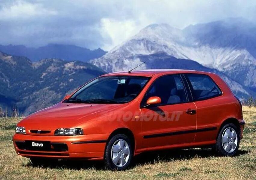 Фиат Браво 2000. Fiat Brava, 2000. Фиат Браво 1995. Фиат Браво 2002. Фиат 2000 года